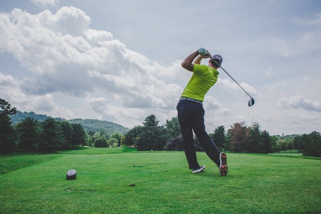 Golf: The Sport of Precision, Strategy, and Thrilling Betting Opportunities